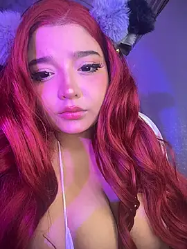 CharlotteMillers online show from April 3, 5:05 am