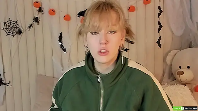 RachelCart online show from October 25, 3:03 am