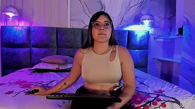 EVELIN MASON online show from January 14, 7:43 pm