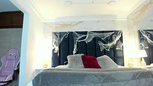 Snapshot of EVELIN_MASON chatting on October 21, 9:48 pm EVELIN MASON online show from October 21, 9:48 pm