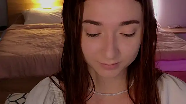 YasmineWest online show from April 1, 6:36 am