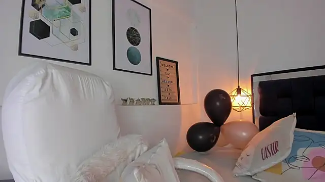 amysc online show from October 30, 1:34 pm