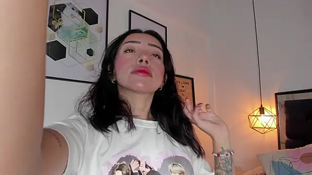 amysc online show from November 7, 1:44 pm