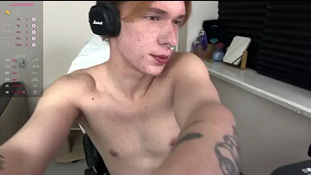 carthylovvve online show from March 8, 3:16 pm