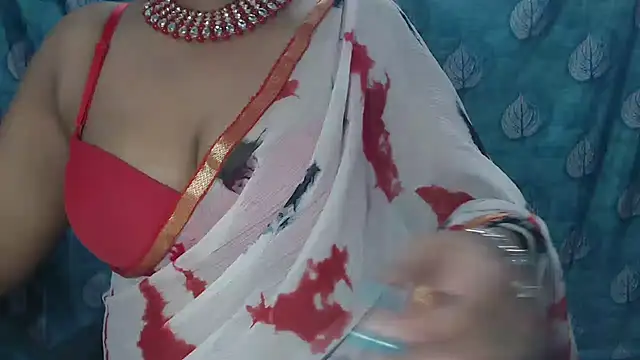 Sophia your online show from March 4, 4:27 am