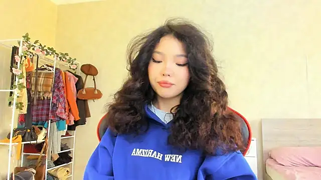 wastforu online show from October 11, 6:12 am