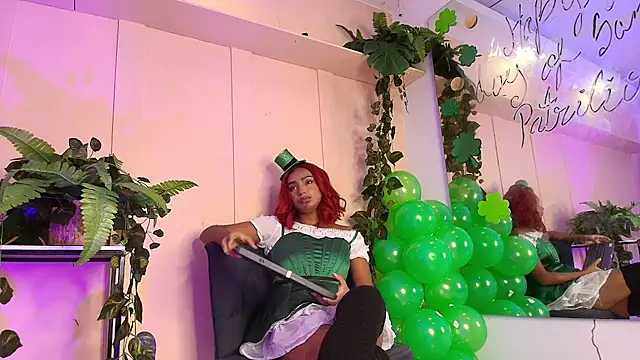 saray mardez online show from March 17, 3:29 pm