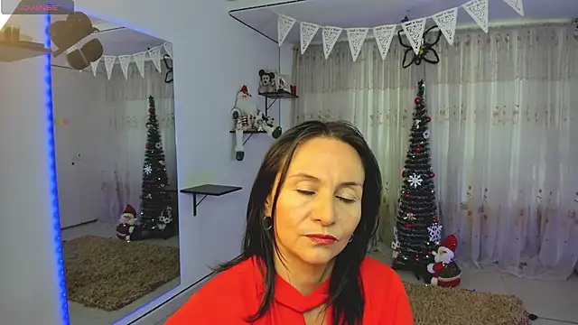 Snapshot of lollita_23_ chatting on December 5, 8:00 pm lollita 23 online show from December 5, 8:00 pm