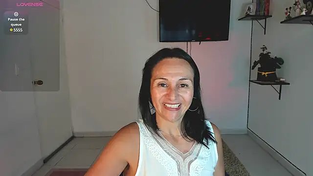 Snapshot of lollita_23_ chatting on January 15, 10:13 pm lollita 23 online show from January 15, 10:13 pm