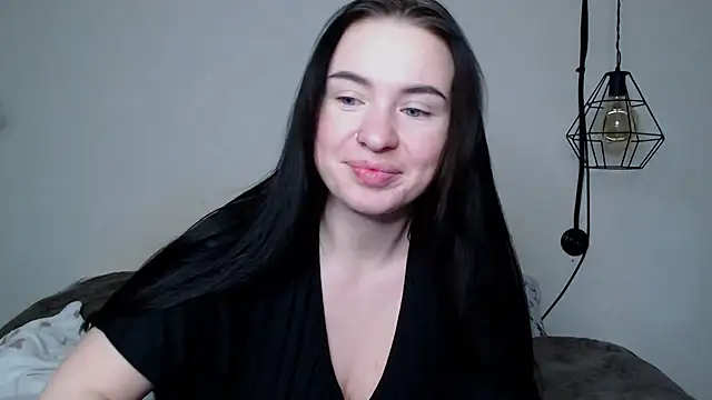 KristinSquirt online show from February 8, 5:18 am