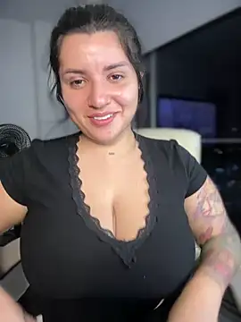horny roomiess online show from December 27, 12:39 am