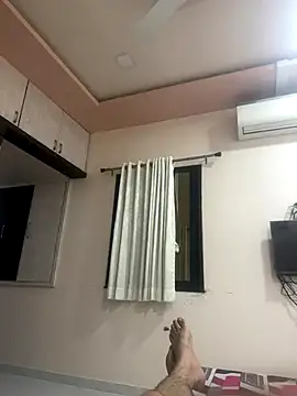 hornyguy271192 online show from November 9, 8:51 pm