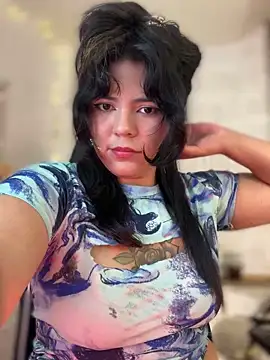 JulianaCastillo online show from January 8, 7:34 am