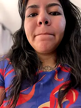 JulianaCastillo online show from October 15, 10:37 am