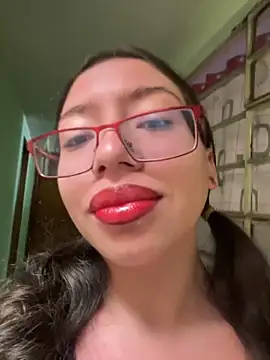 Snapshot of CoreAlejito chatting on November 25, 4:40 pm CoreAlejito online show from November 25, 4:40 pm