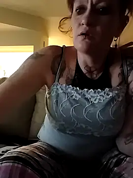 renegade vyxxen online show from November 21, 2:21 am