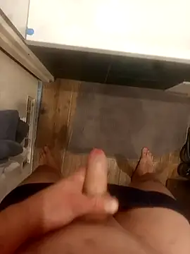 bigwhitecock997 online show from October 10, 1:15 am