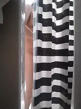 Snapshot of LucifernandaSw chatting on February 12, 6:51 pm LucifernandaSw online show from February 12, 6:51 pm