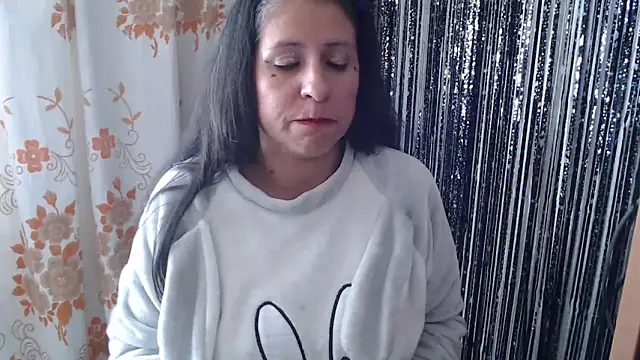 Snapshot of LucifernandaSw chatting on February 28, 4:10 pm LucifernandaSw online show from February 28, 4:10 pm