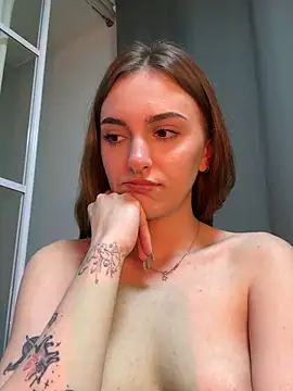 hotAssHell  online show from March 1, 9:04 pm