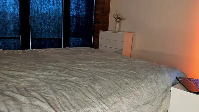 Snapshot of Rachel_Rey chatting on October 28, 8:51 am Rachel Rey online show from October 28, 8:51 am