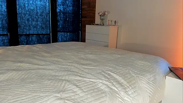 Rachel Rey online show from February 27, 9:42 am