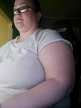 SexyWhiteChocolate online show from March 13, 1:21 am
