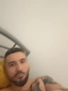 Snapshot of Mjuser666 chatting on February 9, 10:41 am Mjuser666 online show from February 9, 10:41 am