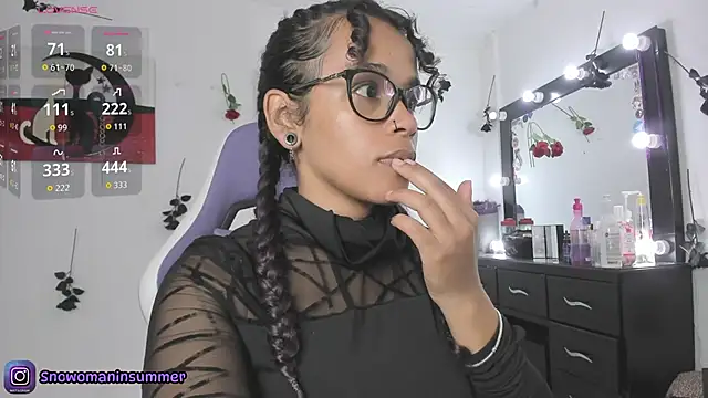 Snapshot of Lips_SaraSofia2 chatting on April 20, 11:50 pm Lips SaraSofia2 online show from April 20, 11:50 pm