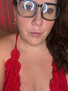 xsexycurvymilf online show from February 6, 3:09 pm