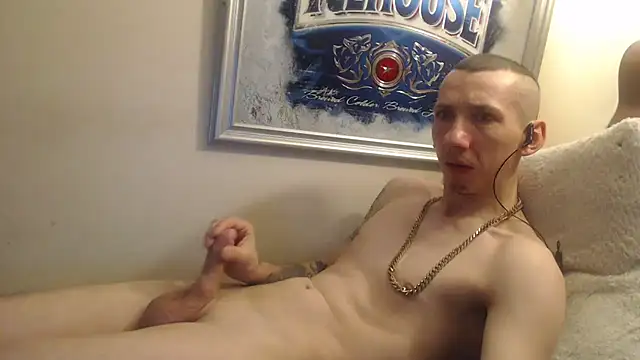 Snapshot of kochanekczek chatting on December 22, 11:00 am kochanekczek online show from December 22, 11:00 am