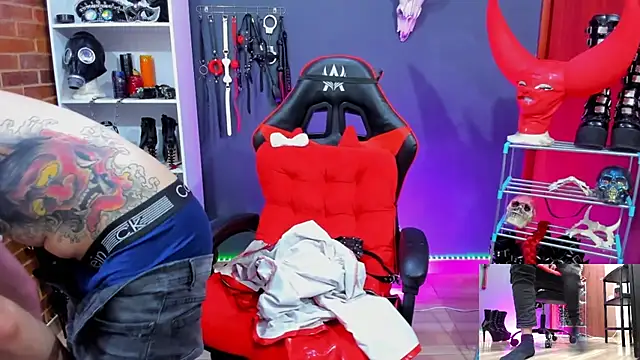 daven56 online show from February 4, 2:45 pm