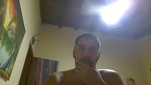 Snapshot of Luksmen chatting on March 11, 10:42 pm Luksmen online show from March 11, 10:42 pm