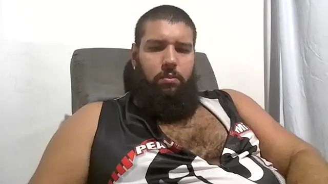 Snapshot of Luksmen chatting on March 3, 4:57 pm Luksmen online show from March 3, 4:57 pm