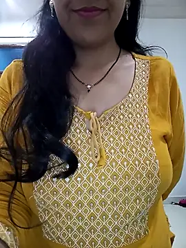 Snapshot of Hot-Shivani chatting on February 27, 7:55 am Hot-Shivani online show from February 27, 7:55 am