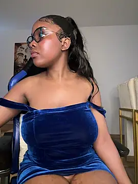 SSEXYBUBBLEBUTT101 online show from December 25, 8:29 am