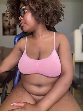 SSEXYBUBBLEBUTT101 online show from December 29, 10:47 pm