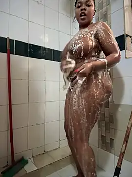 SSEXYBUBBLEBUTT101 online show from February 4, 7:25 am