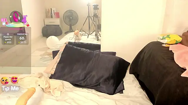 caryn johnson online show from October 29, 1:02 pm