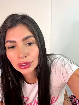 Snapshot of temptation_sweet chatting on September 9, 9:14 pm temptation sweet online show from September 9, 9:14 pm