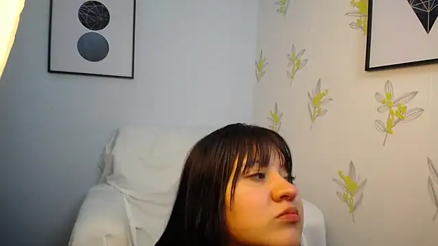 dannarossy  online show from January 22, 11:34 am
