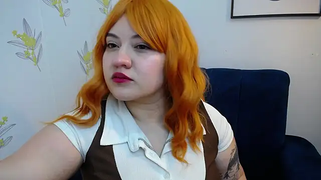 dannarossy  online show from February 11, 12:58 pm
