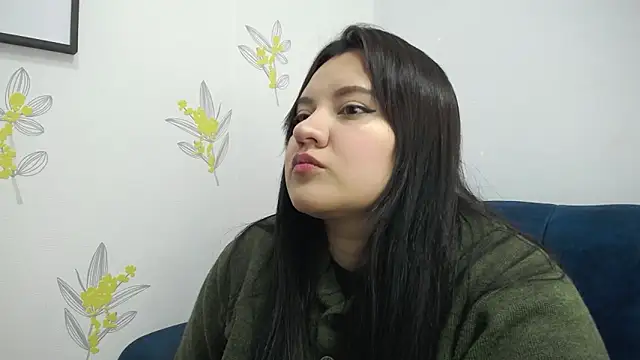 dannarossy  online show from March 14, 12:40 pm