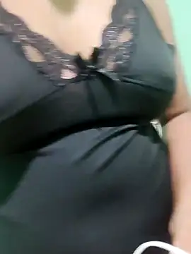 Kunchiii online show from April 2, 2:26 pm