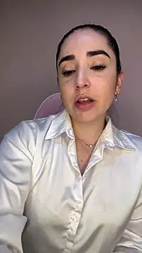 Victoria-And1 online show from December 14, 2:39 am