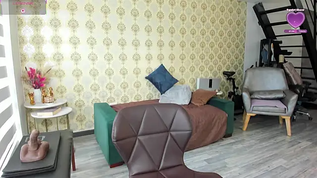  angelina class 7 online show from April 5, 4:37 pm