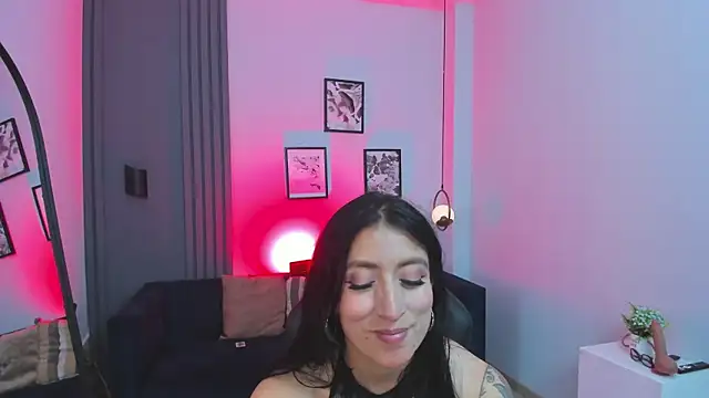 kira moon   online show from March 19, 8:57 pm