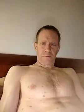 Snapshot of Blondinet92 chatting on May 9, 10:26 pm Blondinet92 online show from May 9, 10:26 pm