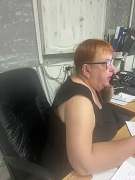 Snapshot of Klio5678 chatting on June 20, 5:05 pm Klio5678 online show from June 20, 5:05 pm