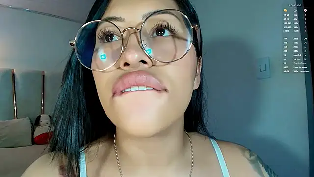 Snapshot of nerak_1a_ chatting on March 4, 6:18 pm nerak 1a online show from March 4, 6:18 pm